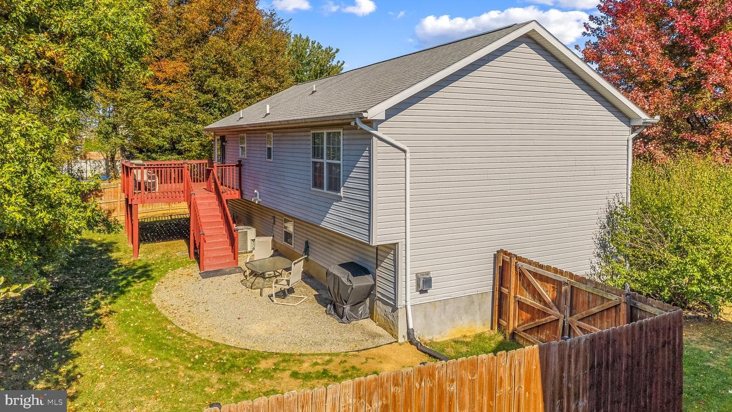 182 Bittinger Court photo 31