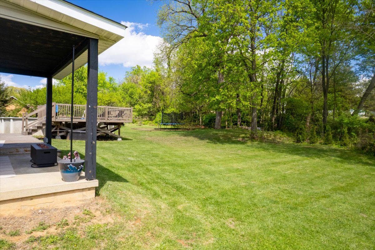 426 Appian Way photo 48