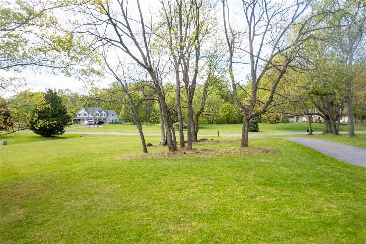 426 Appian Way photo 51