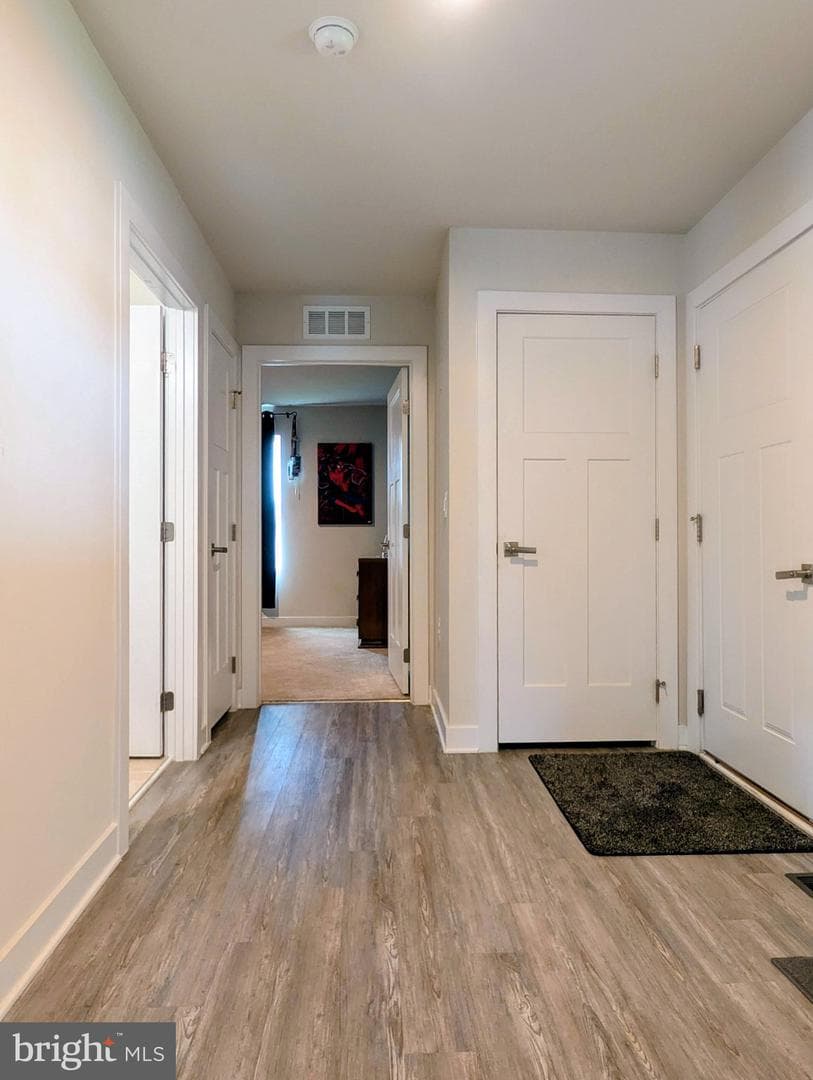130 Norfolk Lane photo 32