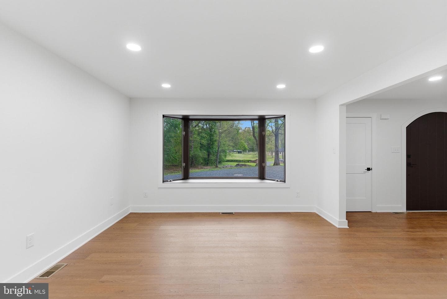 387 Weaver Lane photo 23