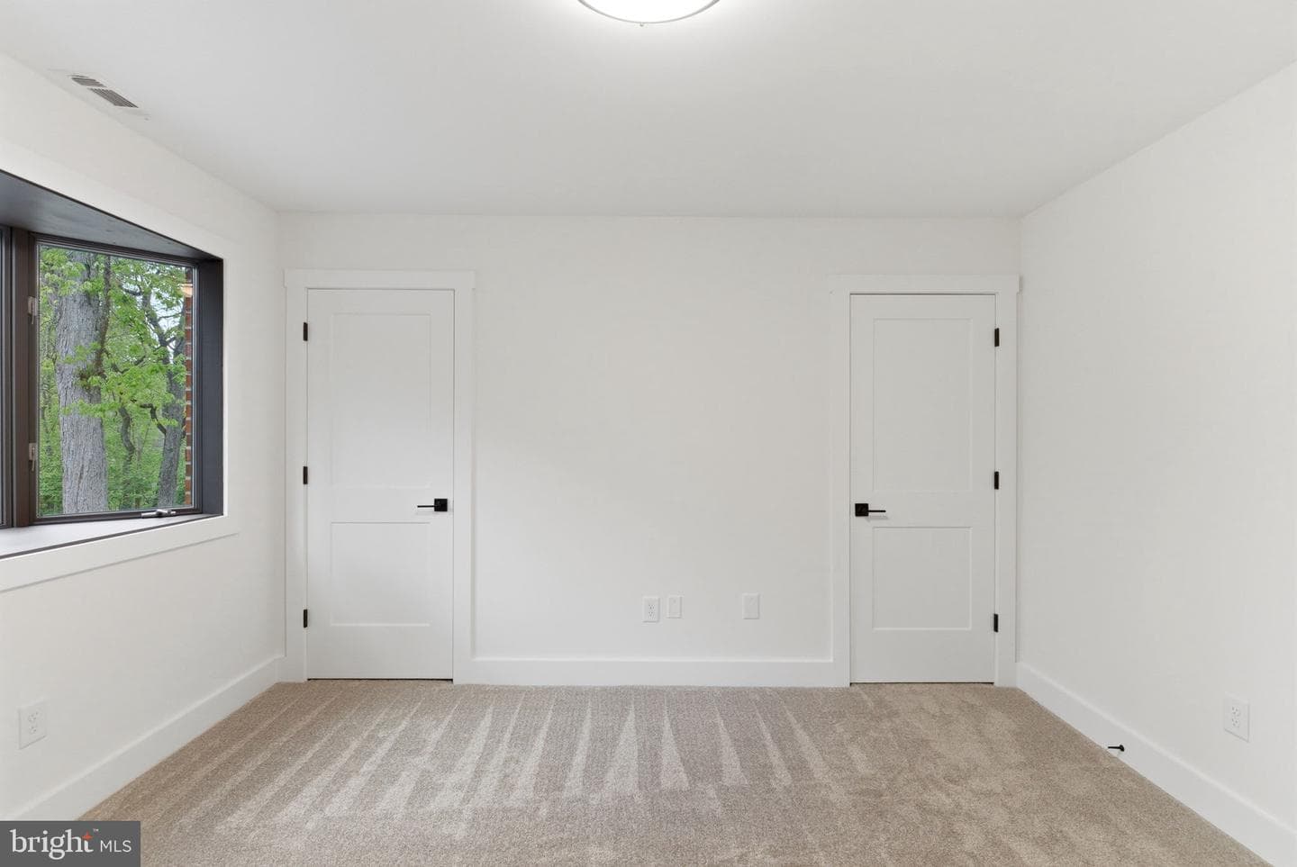 387 Weaver Lane photo 36