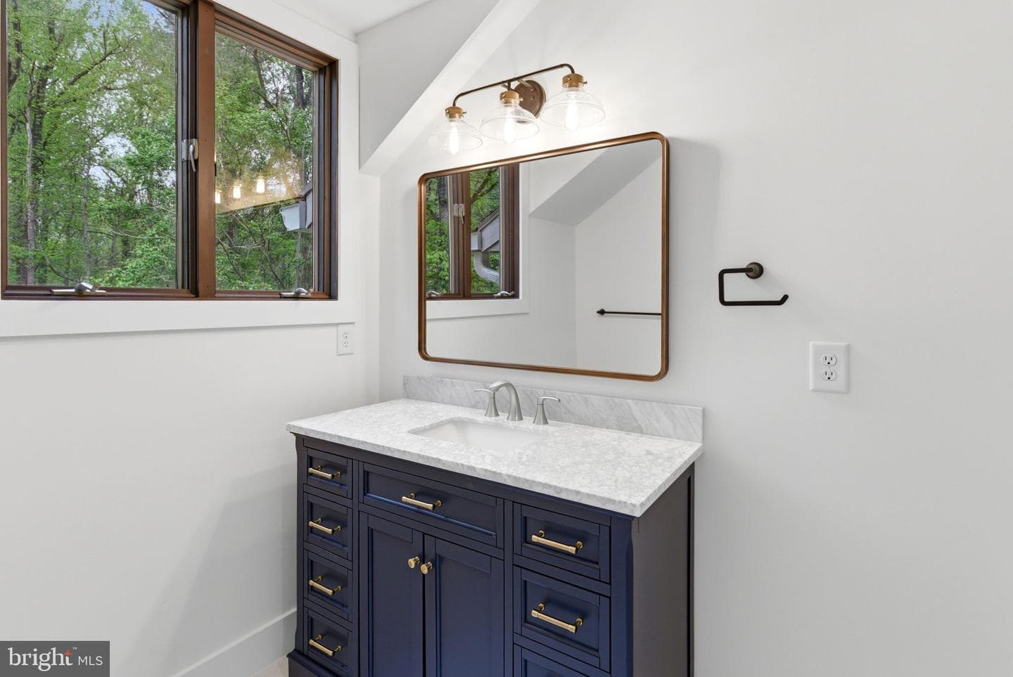 387 Weaver Lane photo 45