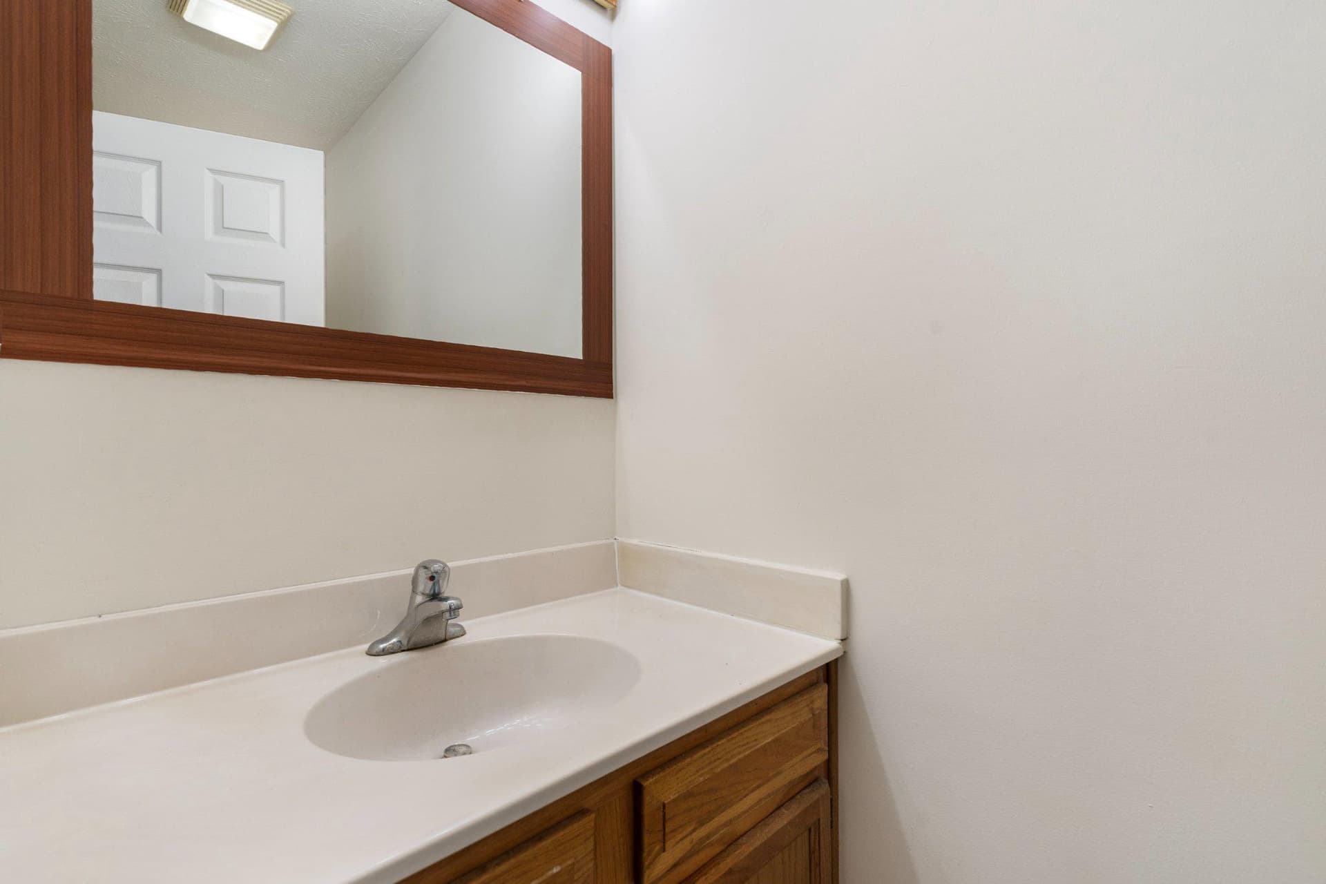26 Colossians Court photo 7