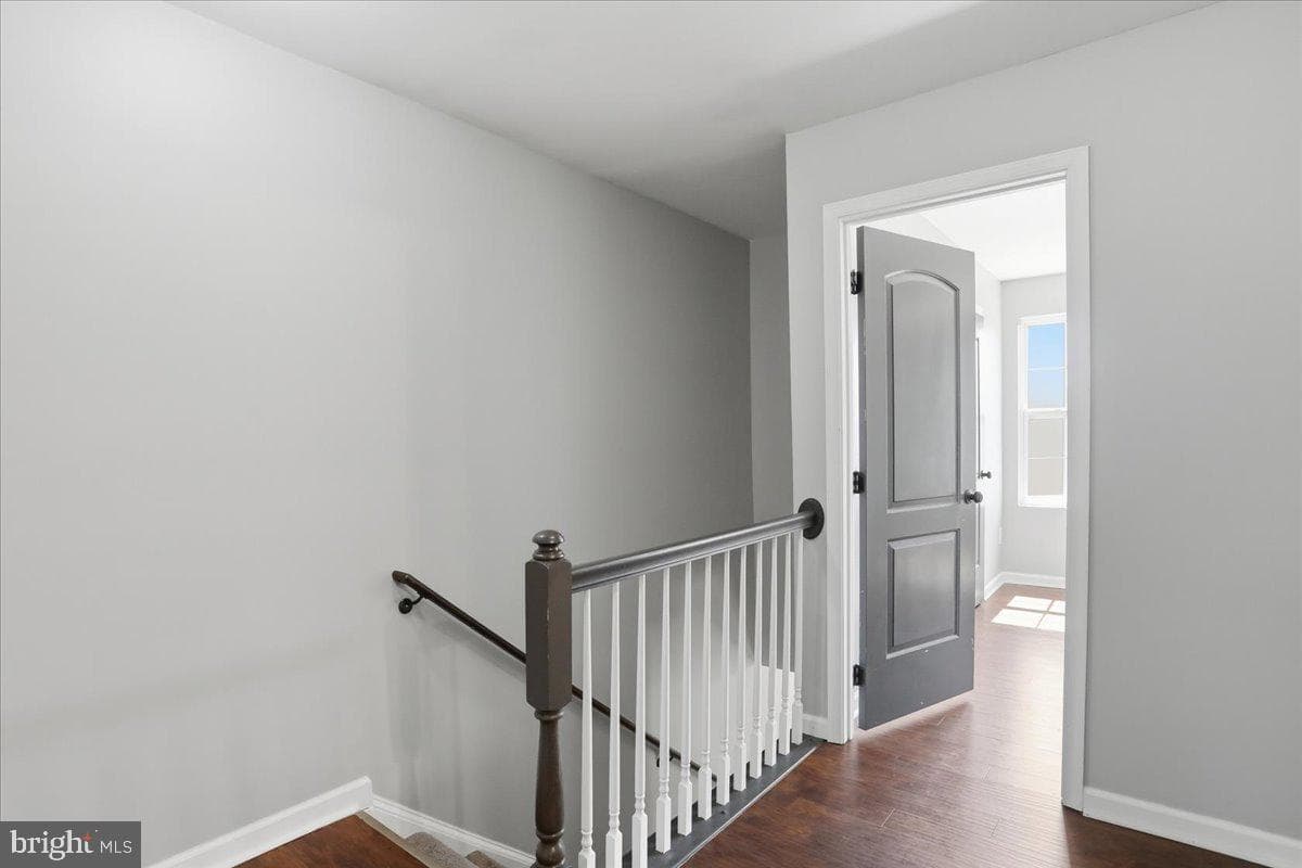 388 Dorothy Court photo 16