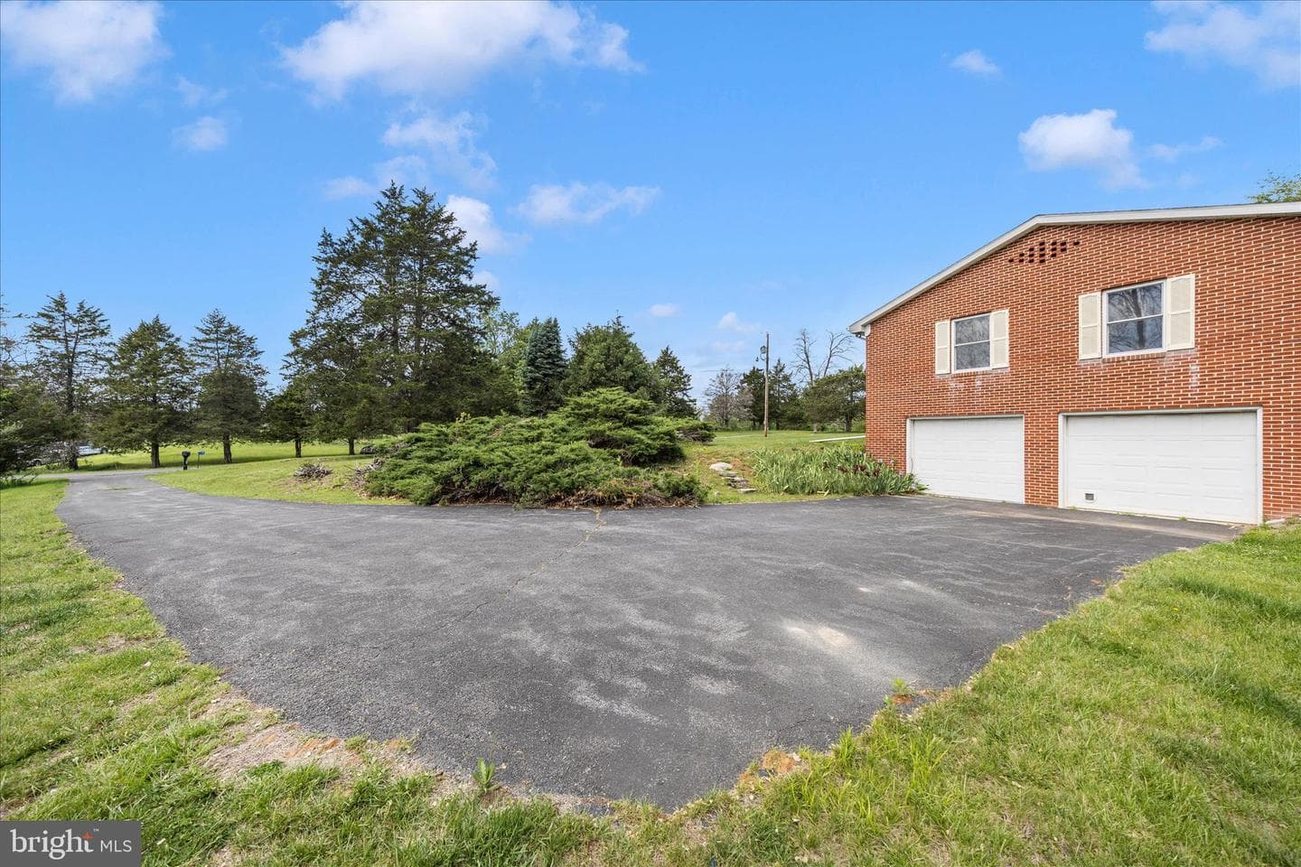 208 Stoney Lick Road photo 3