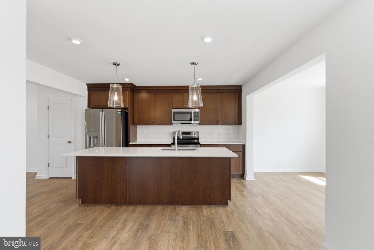 45 Scammel Drive photo 3