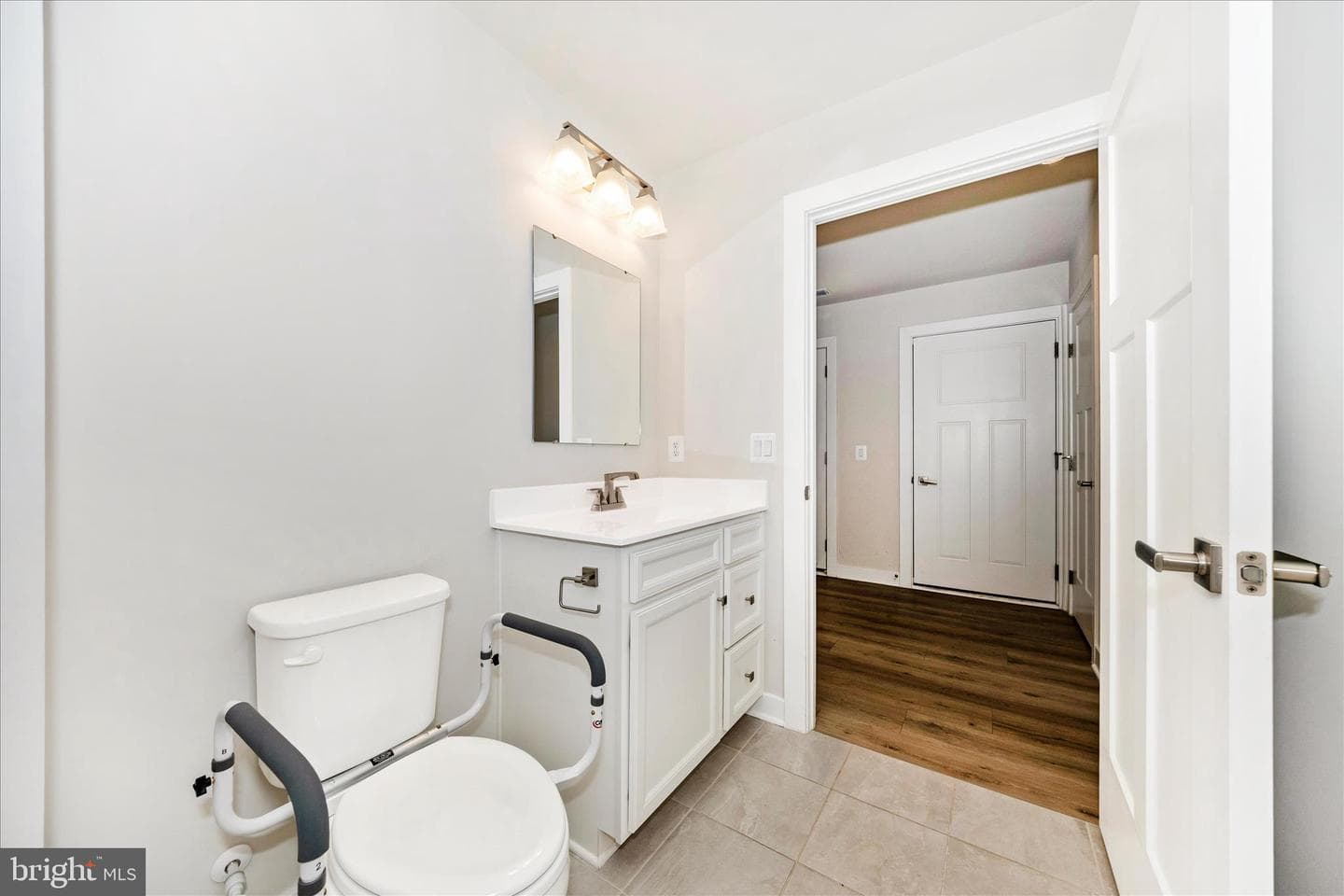 77 Alnwick Lane photo 37