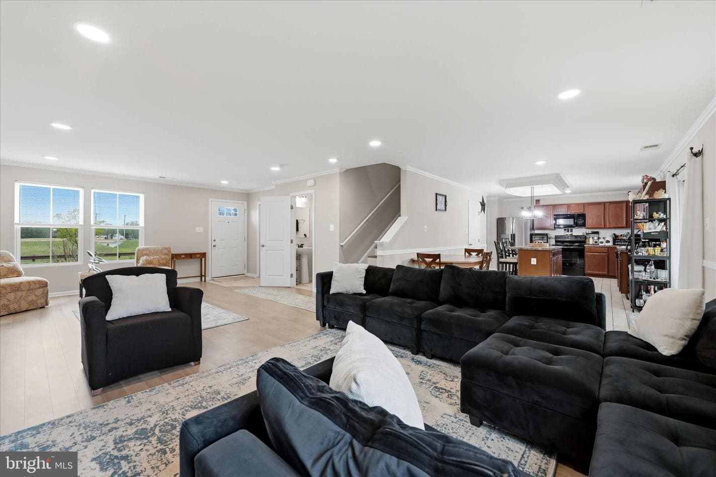 52 Shrewsbury Drive photo 10