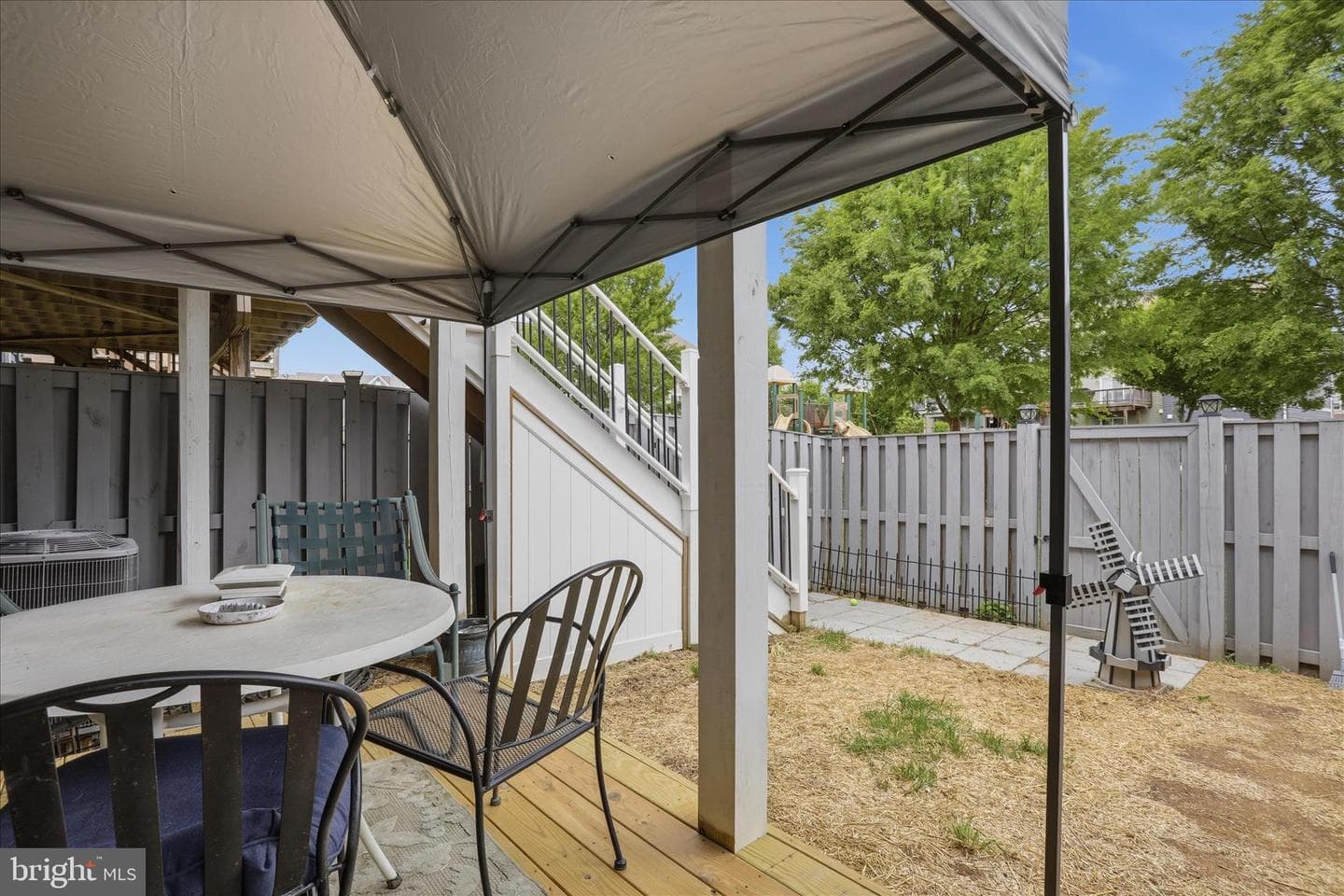185 Magellan Drive photo 31