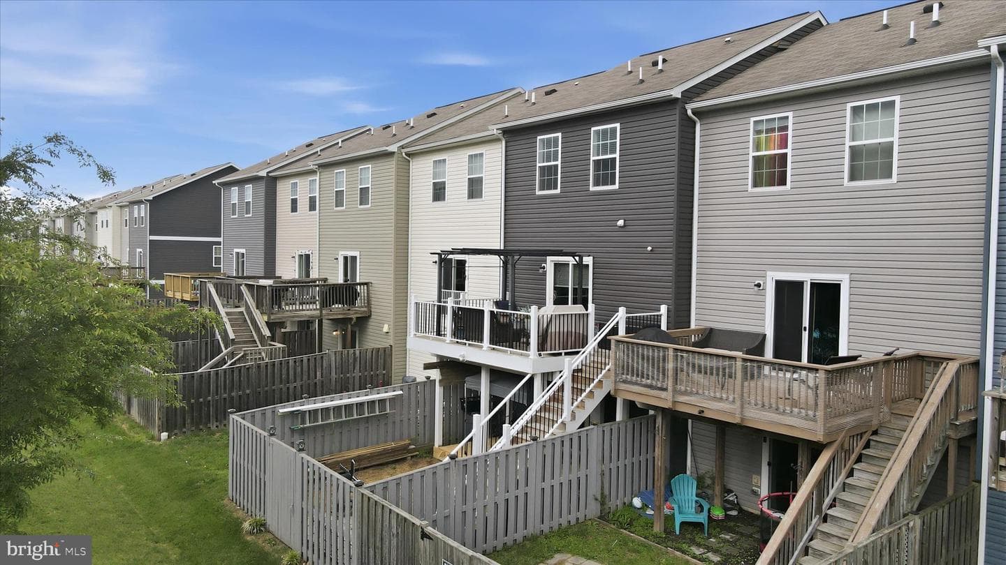 185 Magellan Drive photo 34