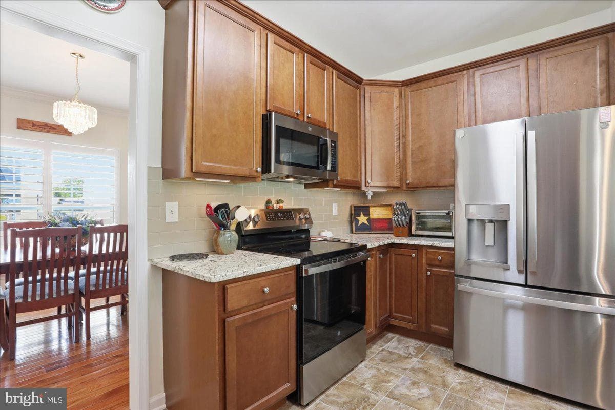 35 Kanawha Court photo 16