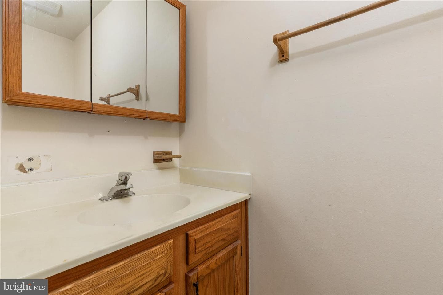 33 Dorothy Court photo 12