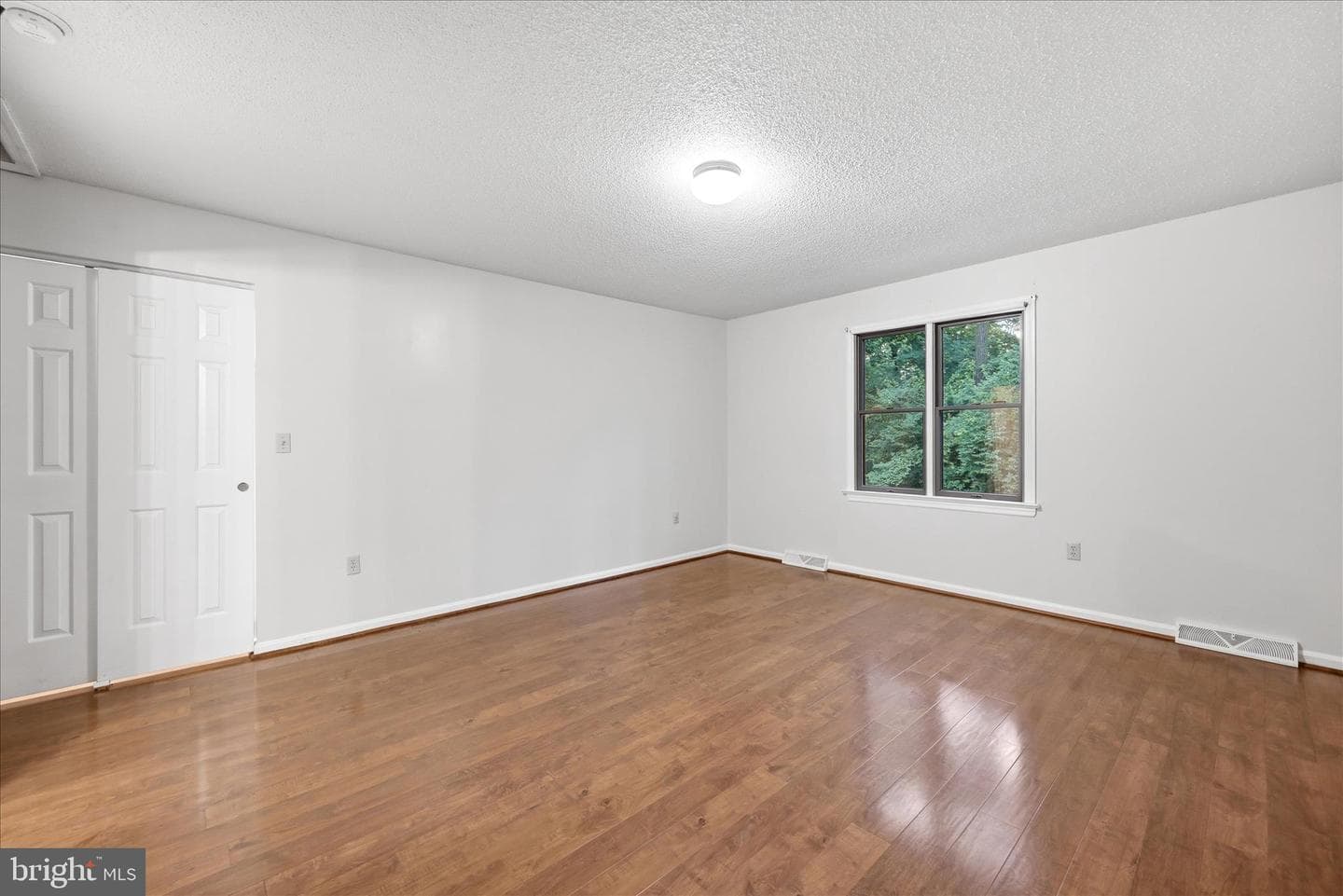 243 Tanbridge Drive photo 36