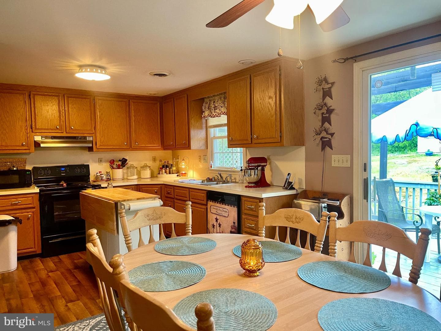 27 Canterbury Drive photo 11
