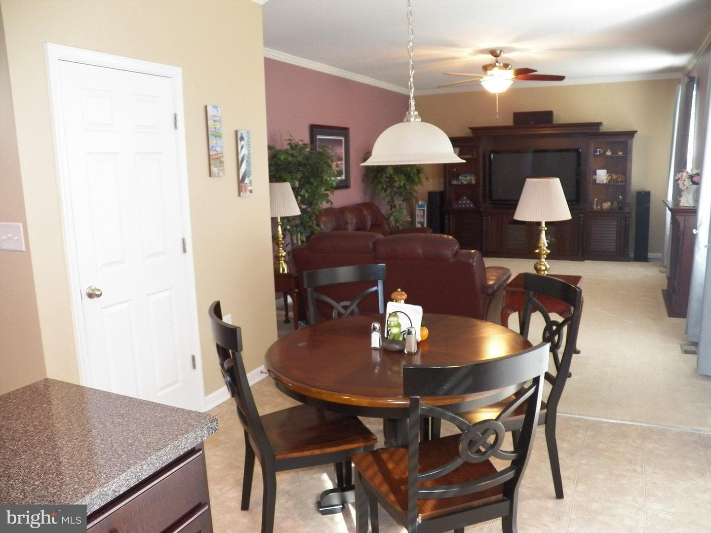 121 Tarkay Place photo 36