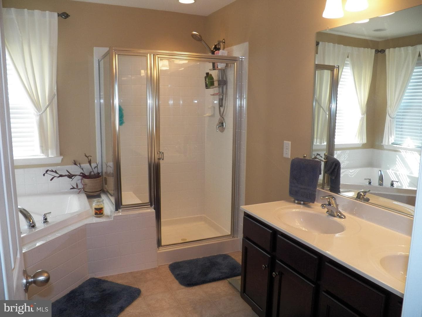 121 Tarkay Place photo 50