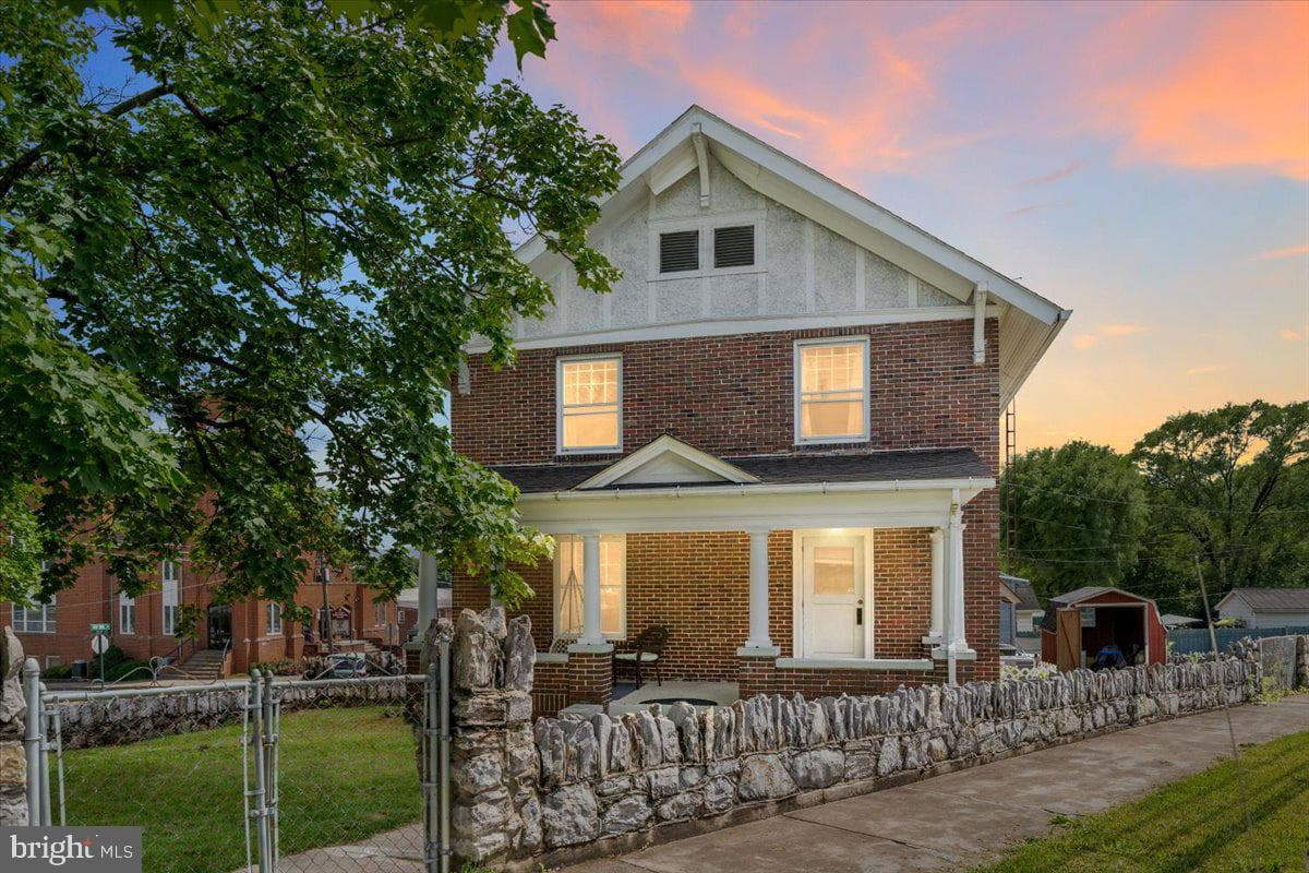 636 Faulkner Avenue