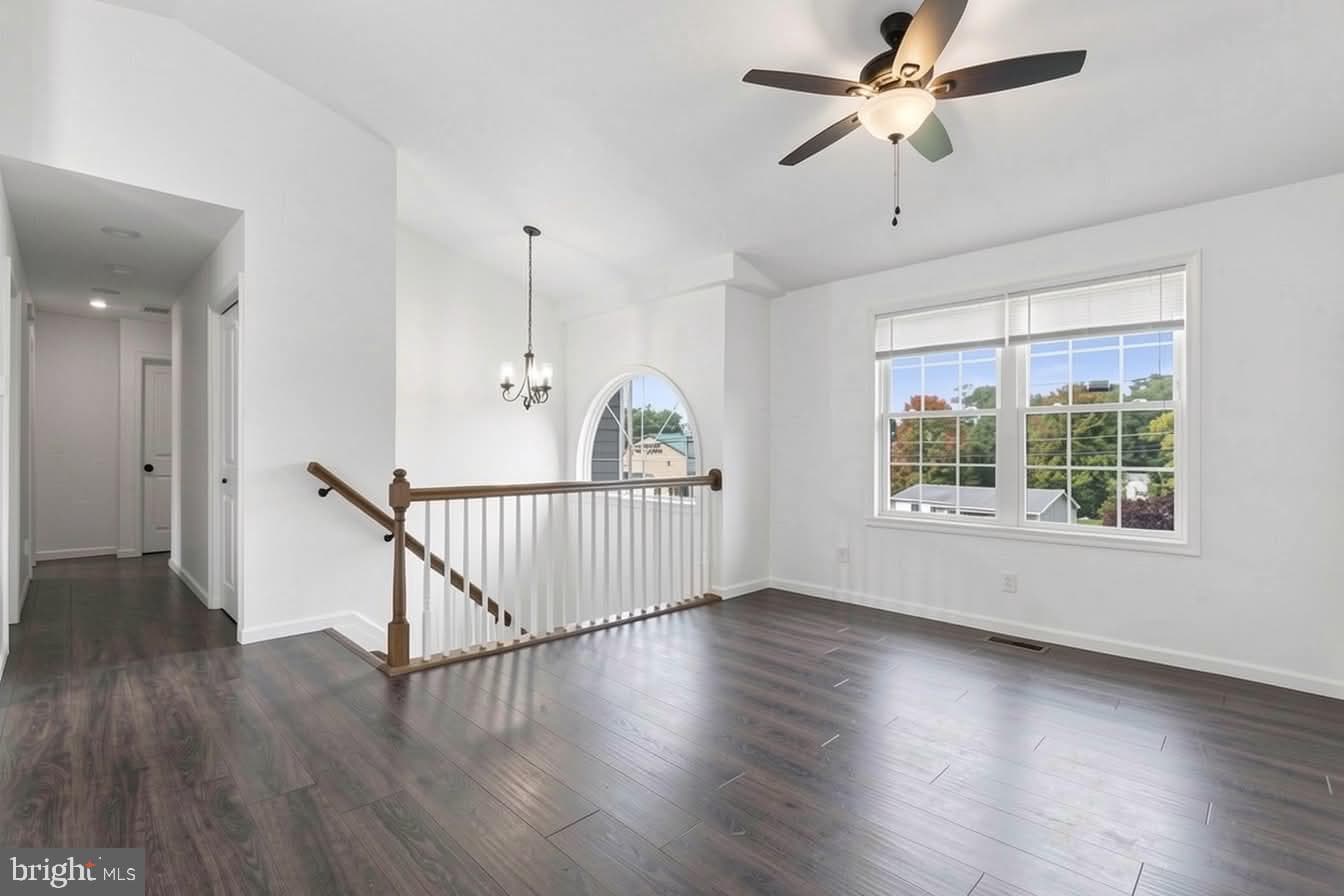 6935 Winchester Avenue photo 7