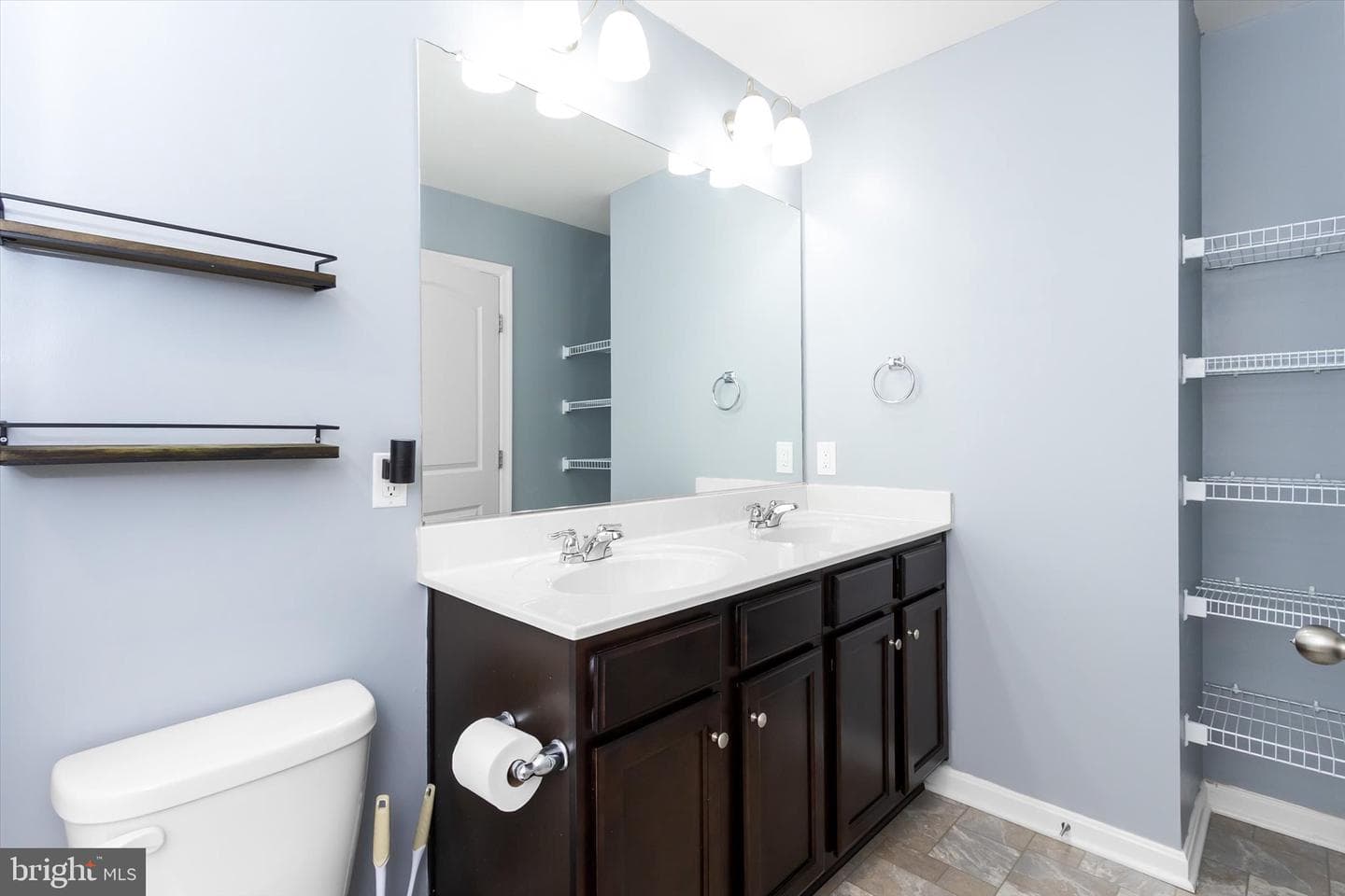 277 Magellan photo 31