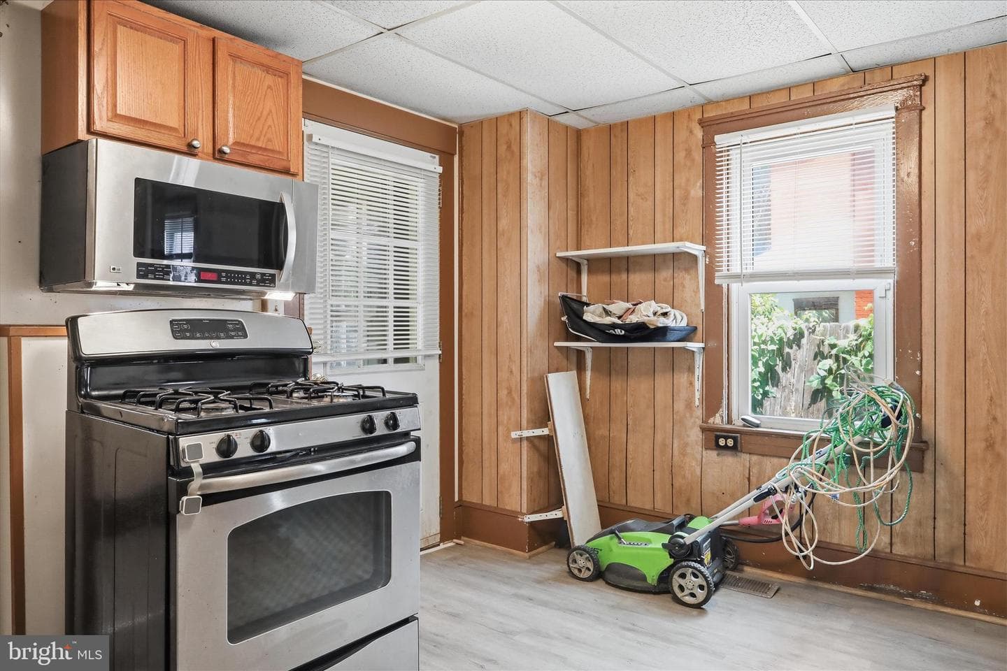 226 N Spring Street photo 10