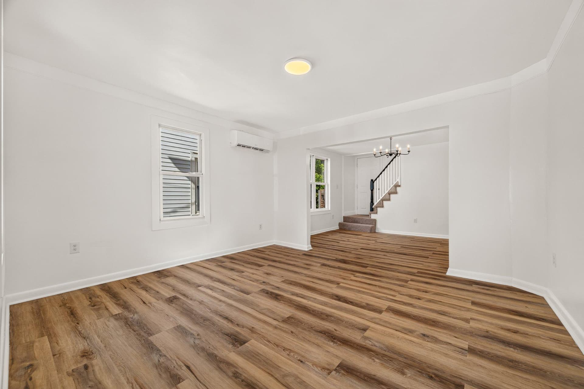314 Randolph Street photo 9