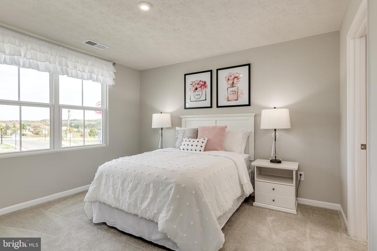 1714e Mutual Drive photo 16