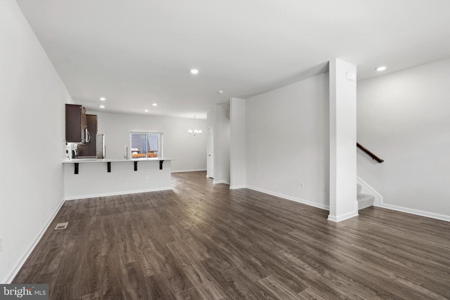 123 Vespucci Lane photo 10