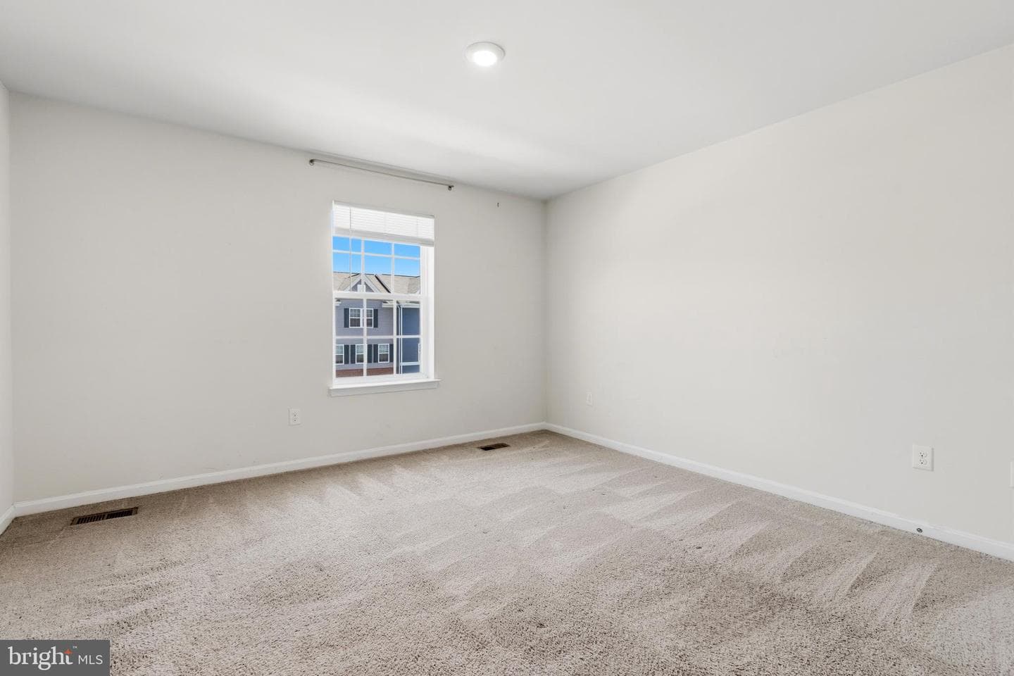 123 Vespucci Lane photo 21