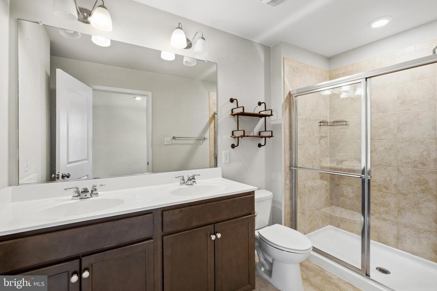123 Vespucci Lane photo 23