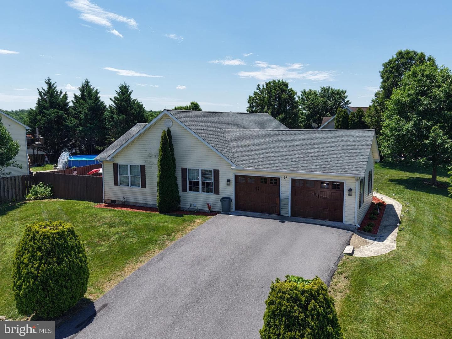 98 Knox Drive photo 4