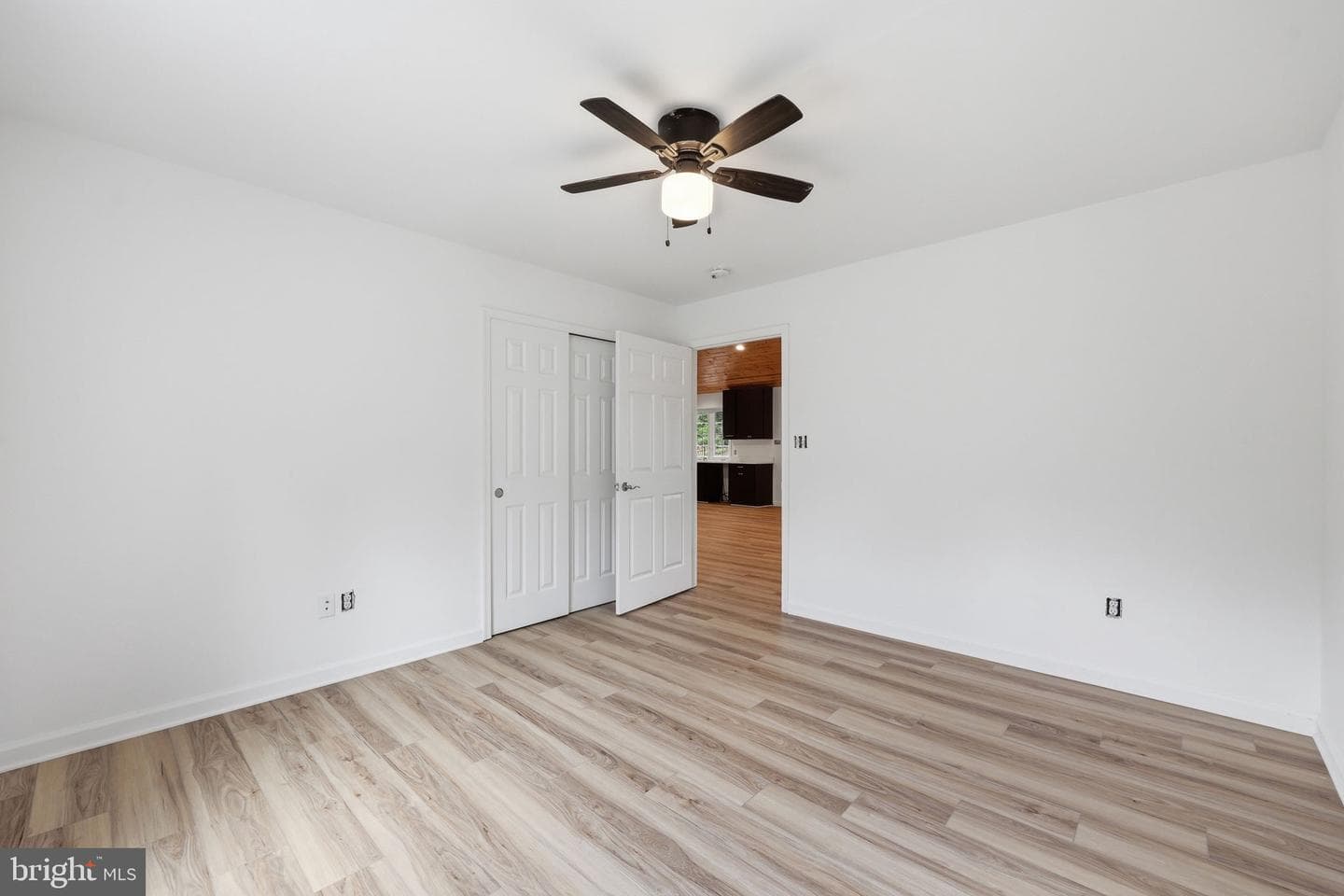 8757 Hedgesville Road photo 27