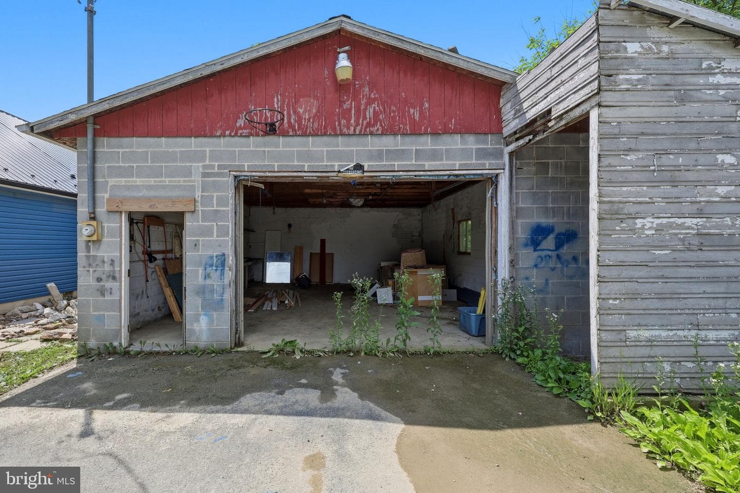 8757 Hedgesville Road photo 38
