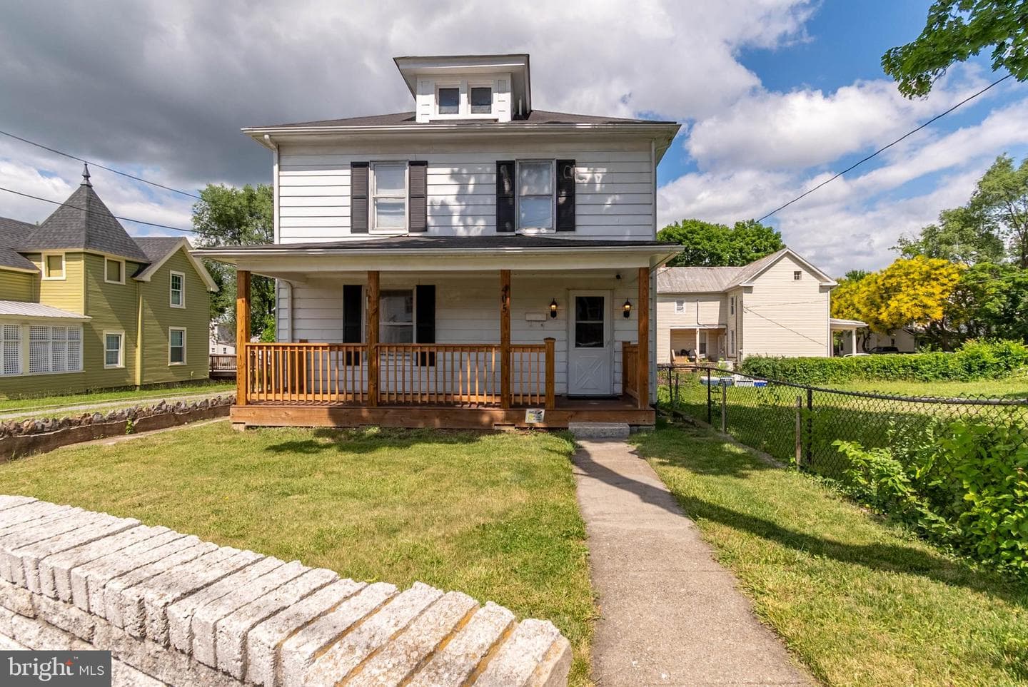 405 Porter Avenue photo 38