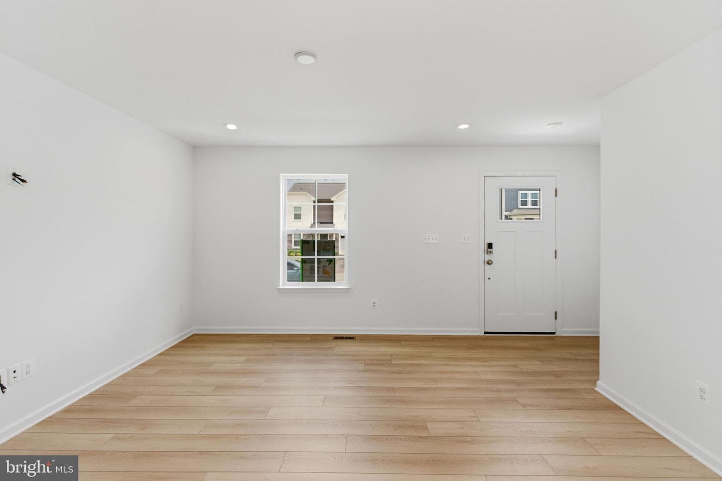 123 Grayling Road photo 11