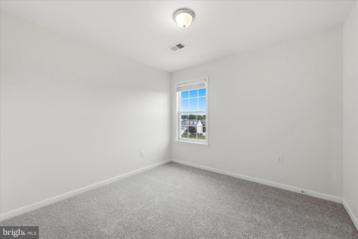 116 Celadon Court photo 32