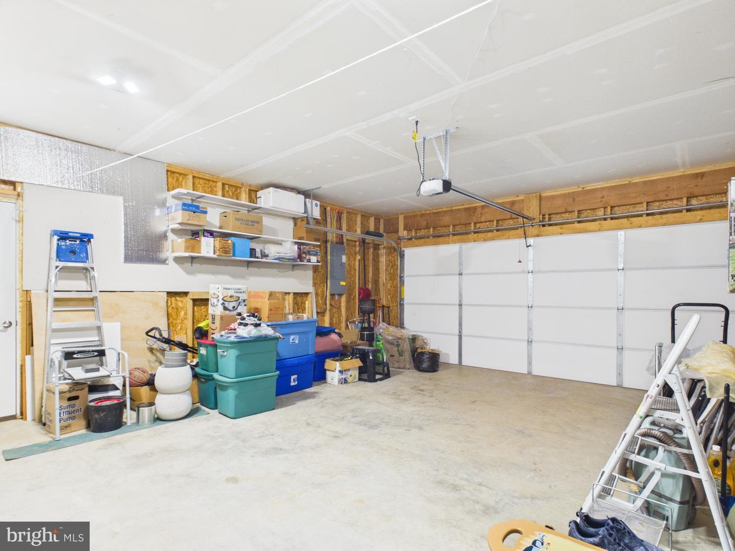 185 Twickenham Drive photo 13