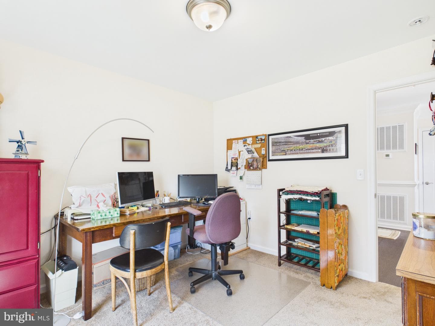 185 Twickenham Drive photo 22