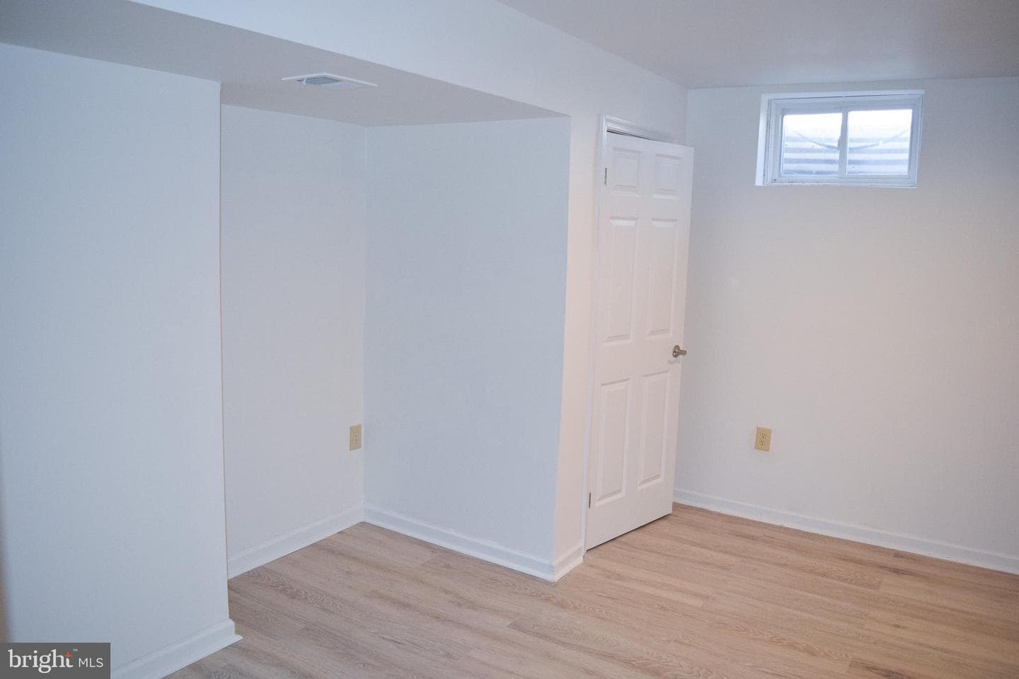205 Voltaire Street photo 39