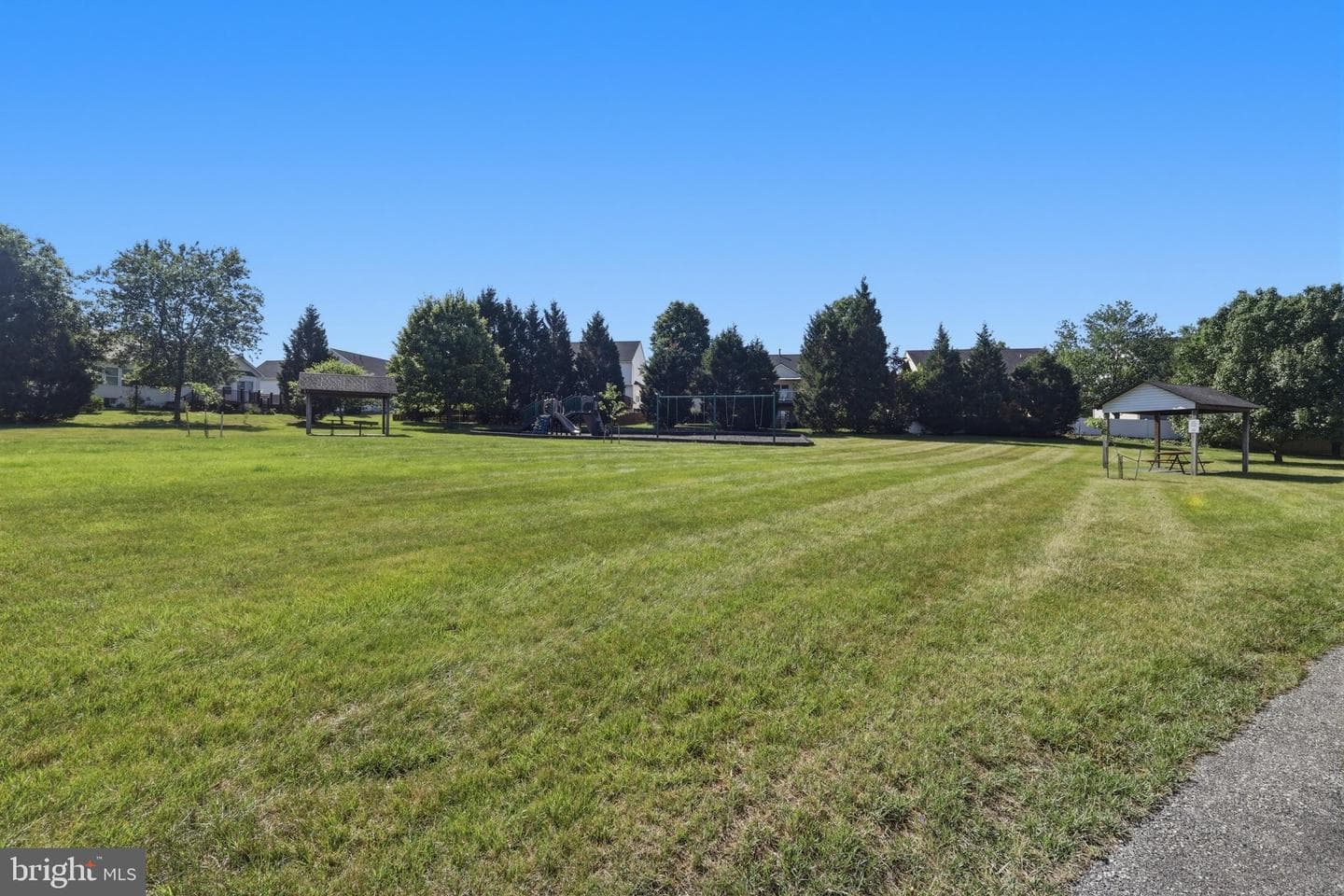 88 Castlerock Lane photo 61
