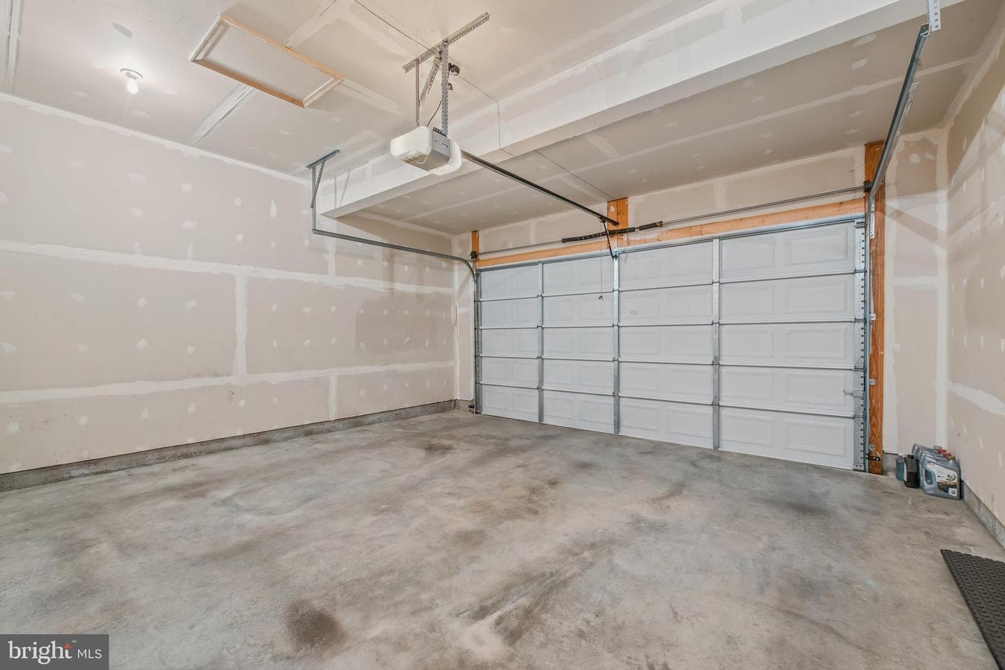 425 Lawrence Road photo 34
