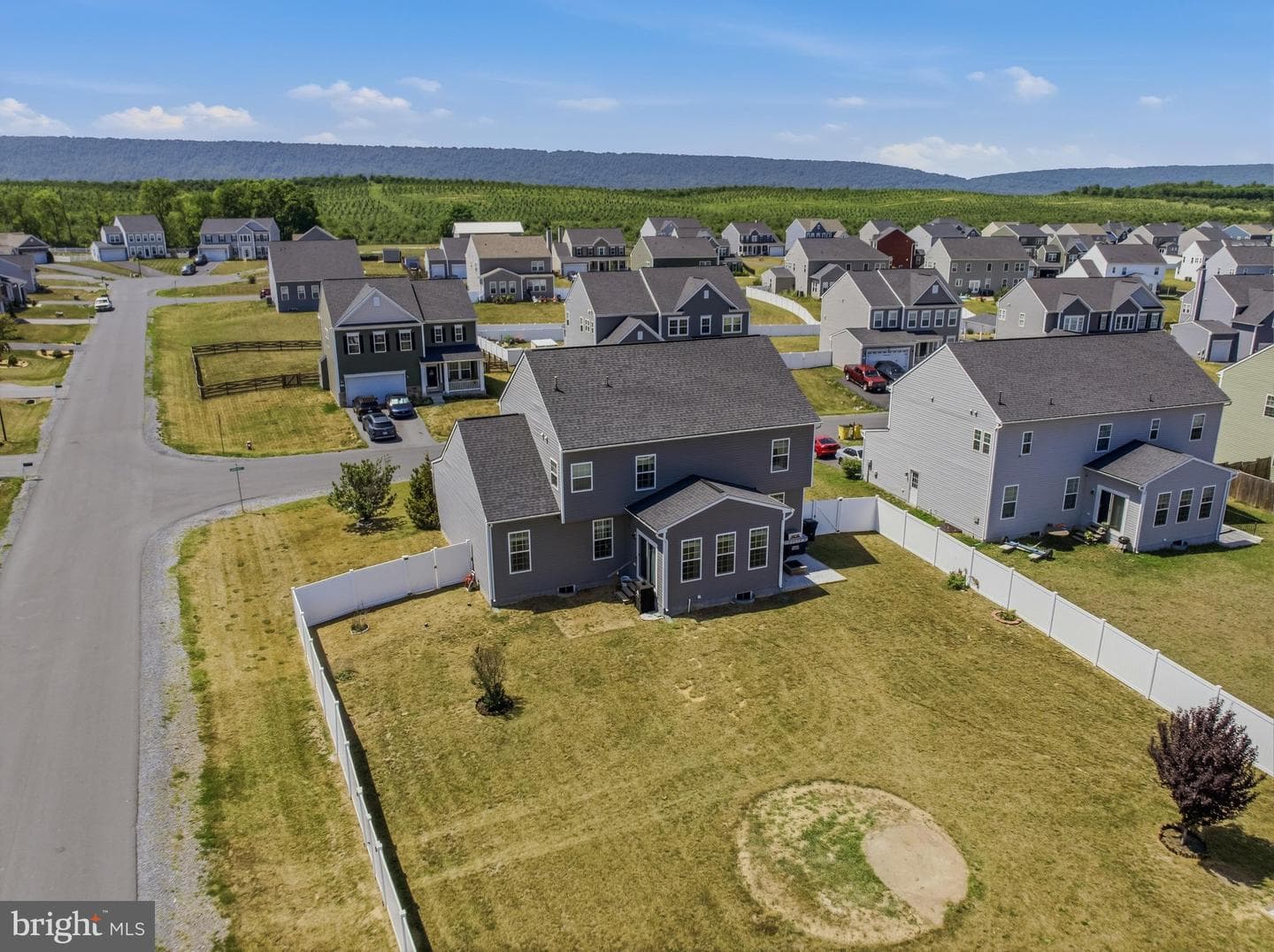 425 Lawrence Road photo 42