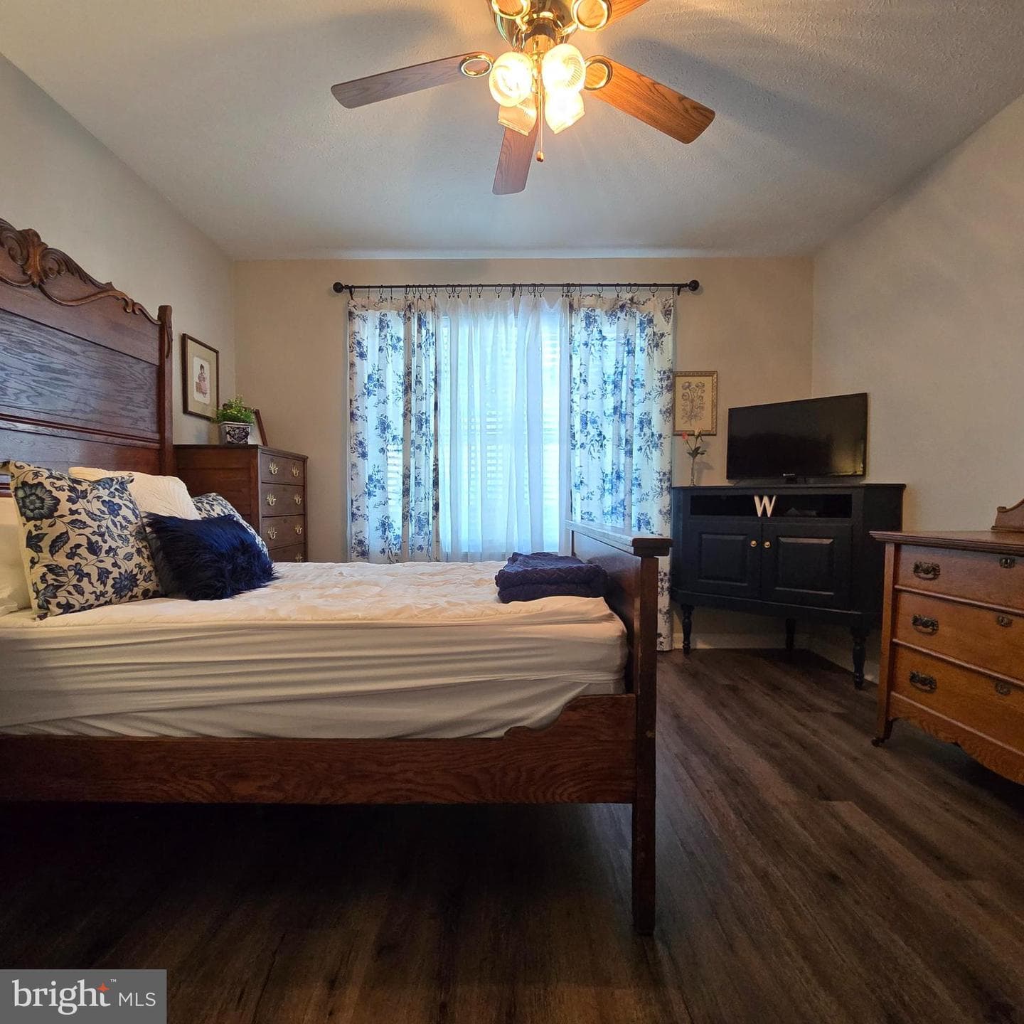 211 Sentry Lane photo 13