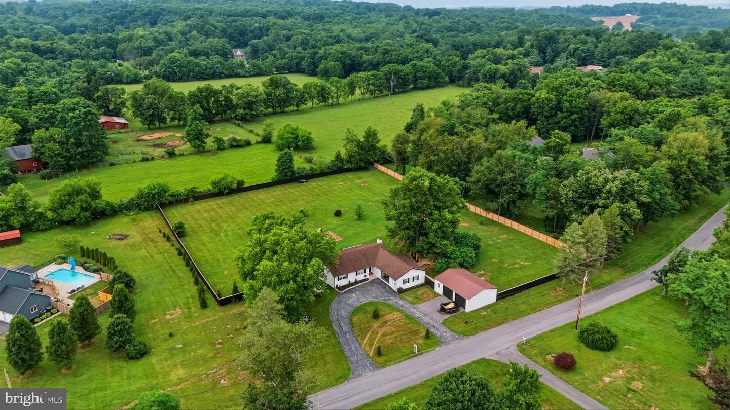 87 Fieldstone Drive photo 56
