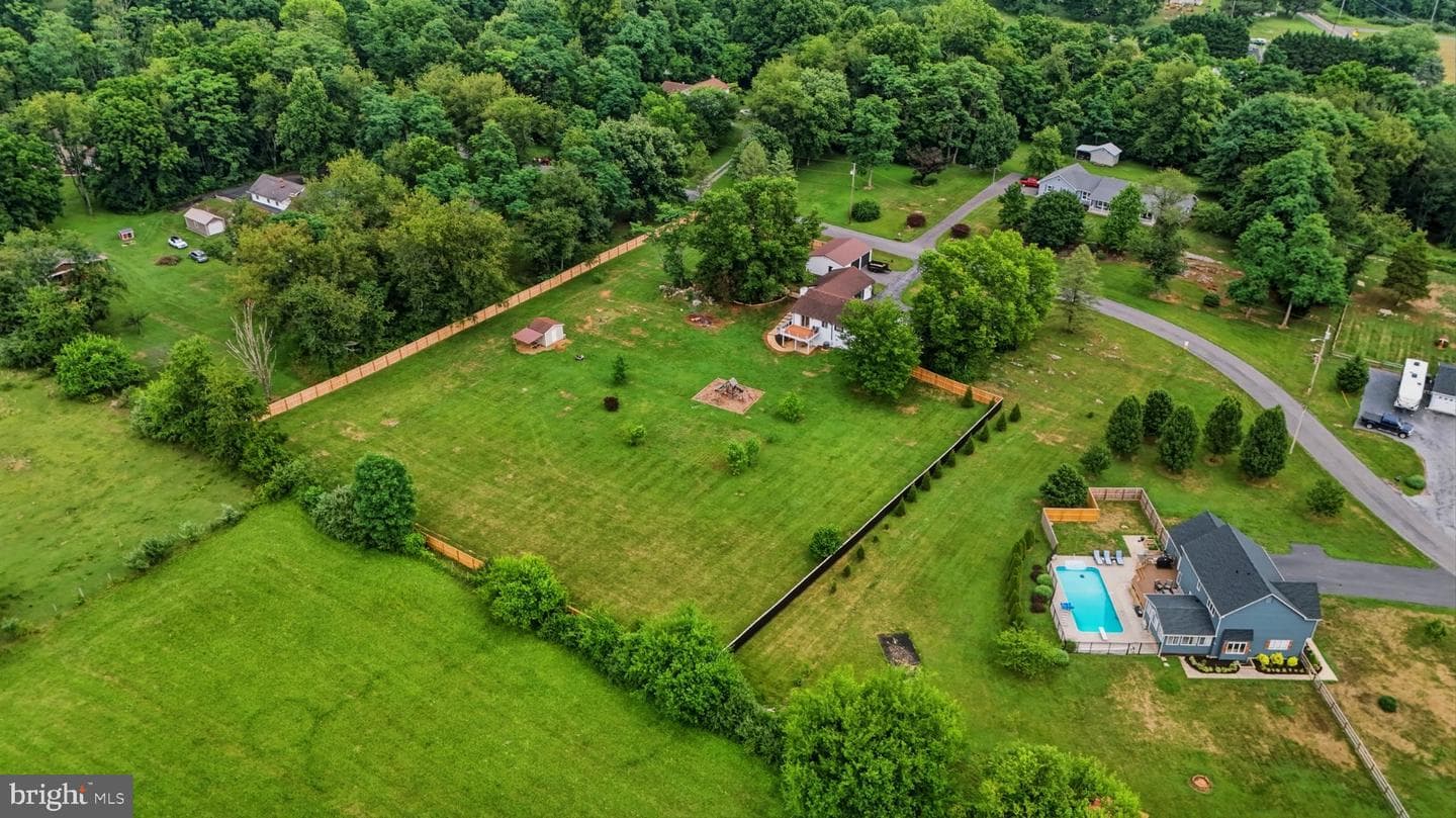 87 Fieldstone Drive photo 61