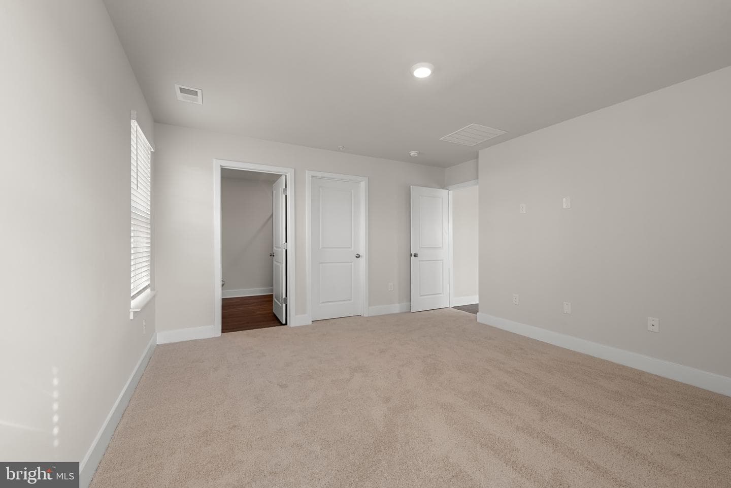 318 Orpington Drive photo 25