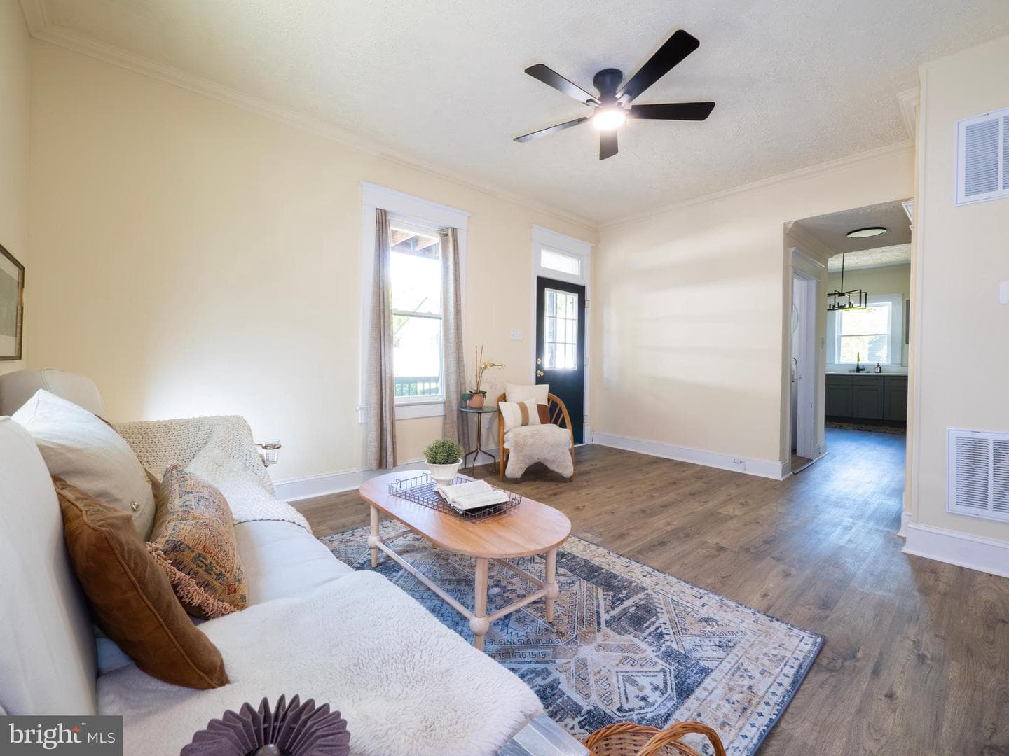 9862 Winchester Avenue photo 8