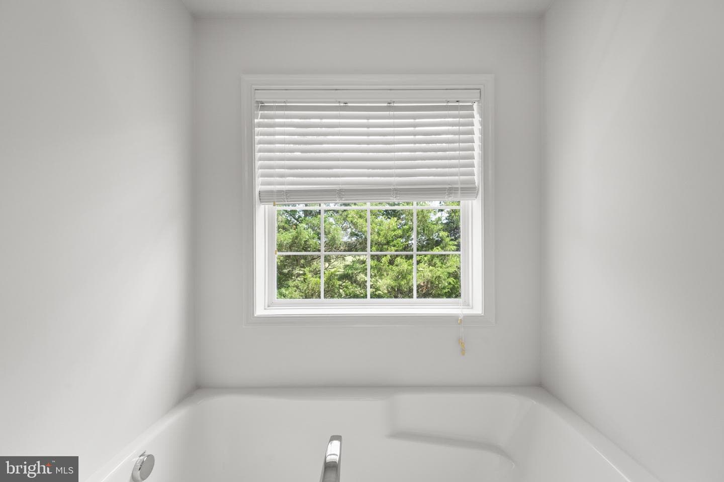 57 Hansberry Court photo 31