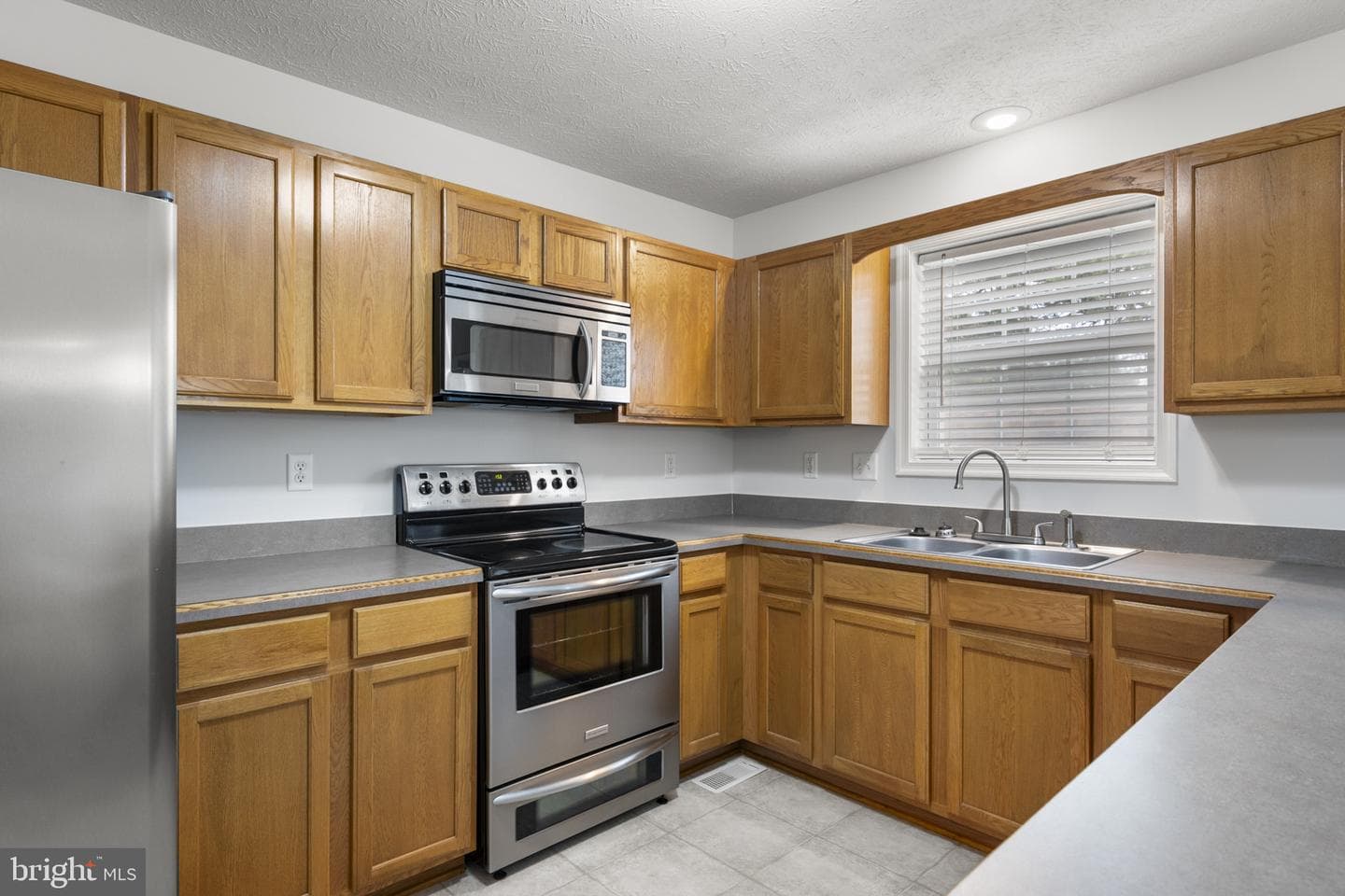 57 Hansberry Court photo 9