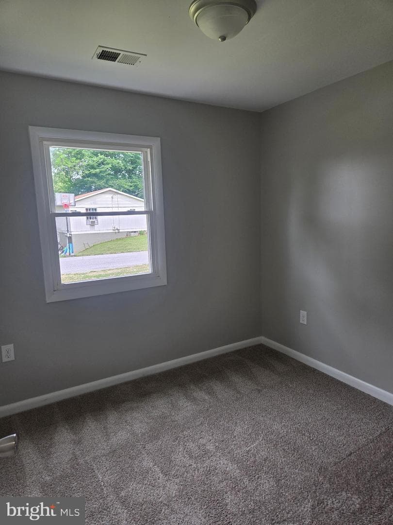 65 Hawthorne Avenue photo 15